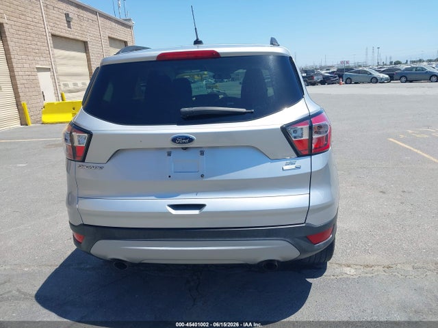 Ford ESCAPE SE 2018 1FMCU9GD7JUD08769 Image 16