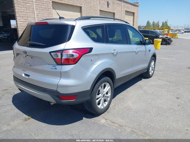 Ford ESCAPE SE 2018 1FMCU9GD7JUD08769 Image 4