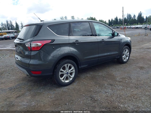 Ford ESCAPE SE 2017 1FMCU9GDXHUE18449 Image 4