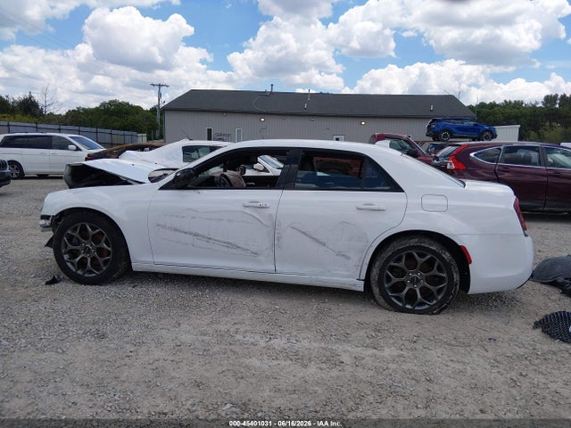 2016 Chrysler 300 300s მანქანა იყიდება აუქციონზე, vin: 2C3CCAGG2GH253229, აუქციონის ნომერი: 45401031
