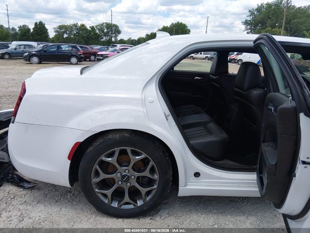 2016 Chrysler 300 300s მანქანა იყიდება აუქციონზე, vin: 2C3CCAGG2GH253229, აუქციონის ნომერი: 45401031