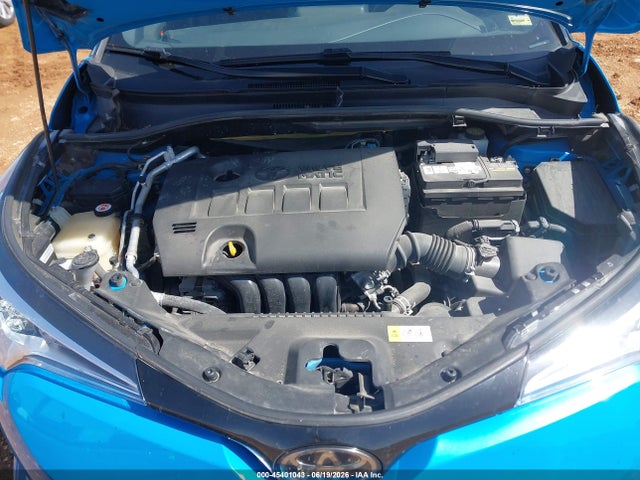 JTNKHMBX1K1056928 Toyota C-HR XLE