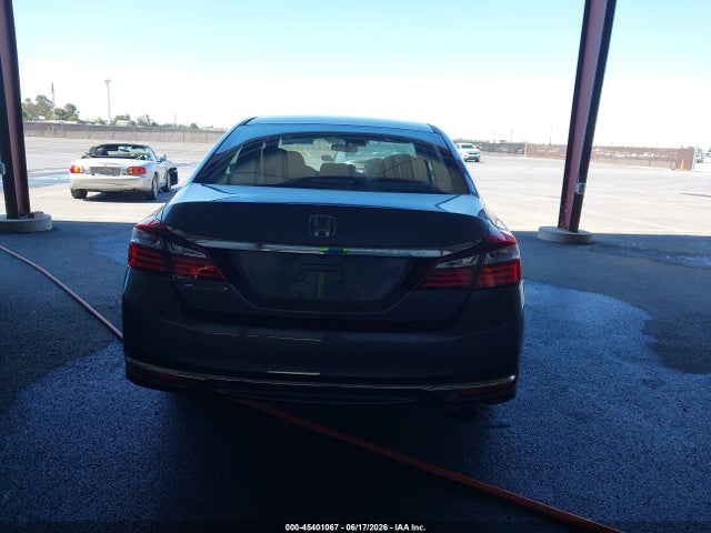 Honda ACCORD LX 2017 1HGCR2F47HA109331 Image 17