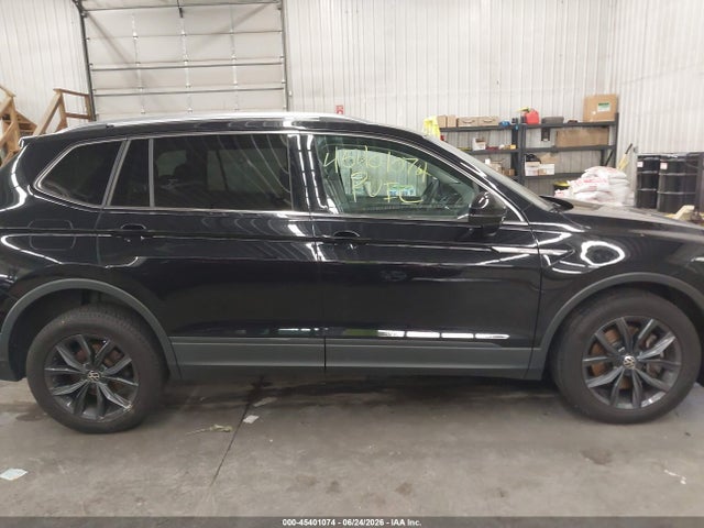 Продаж на аукціоні авто 2022 Volkswagen Tiguan 2.0t Se, vin: 3VV2B7AX5NM032035, номер лоту: 45401074