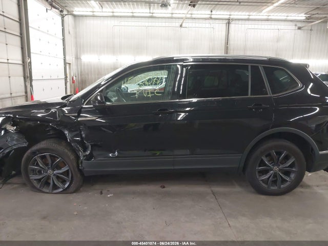 Продаж на аукціоні авто 2022 Volkswagen Tiguan 2.0t Se, vin: 3VV2B7AX5NM032035, номер лоту: 45401074