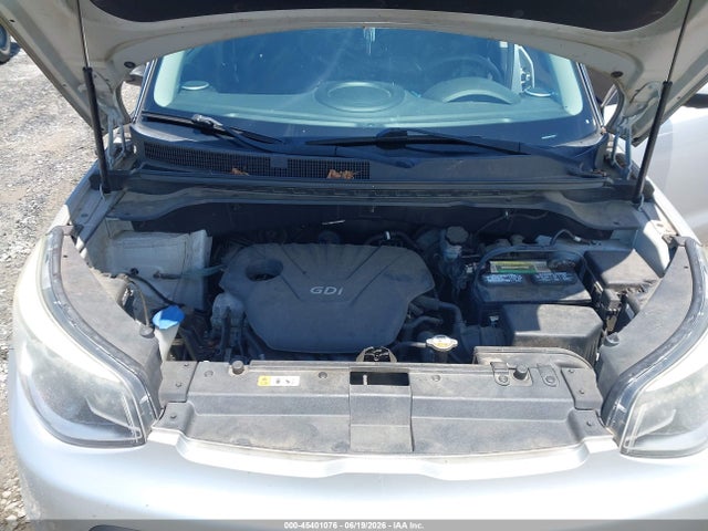 KIA Soul 2014 KNDJN2A24E7700572 Image 10