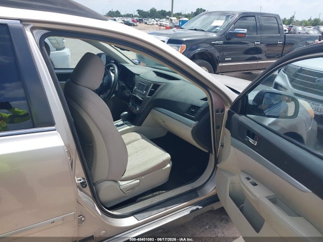 Aukcja sprzedaży 2014 Subaru Outback 2.5i Premium, vin: 4S4BRCCC6E3292292, numer aukcji: 45401093