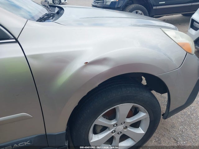Aukcja sprzedaży 2014 Subaru Outback 2.5i Premium, vin: 4S4BRCCC6E3292292, numer aukcji: 45401093
