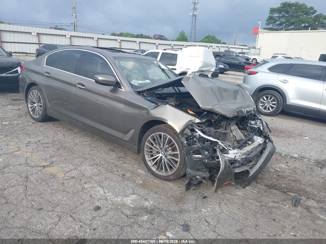 45401100 :رقم المزاد ، WBAJE5C36HG914102 vin ، 2017 Bmw 540i مزاد بيع