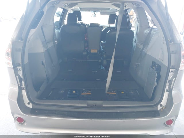 5TDXK3DC6ES472481 Toyota Sienna Se 8 Passenger