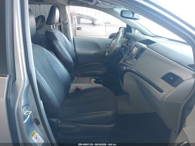 5TDXK3DC6ES472481 Toyota Sienna Se 8 Passenger