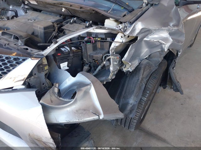 5TDXK3DC6ES472481 Toyota Sienna Se 8 Passenger
