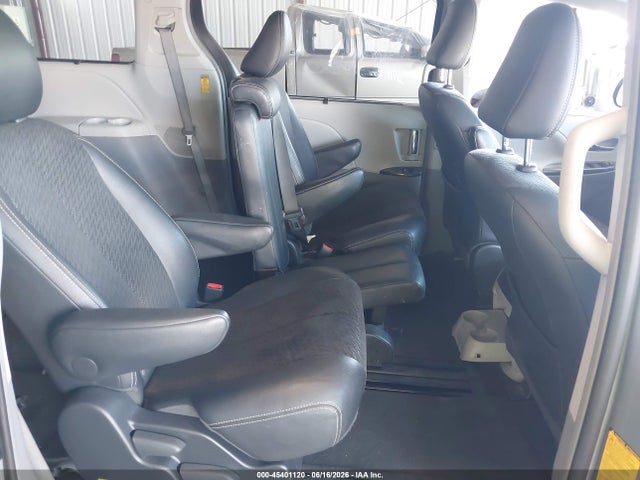 5TDXK3DC6ES472481 Toyota Sienna Se 8 Passenger