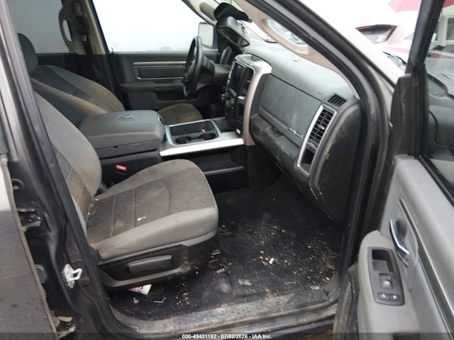 45401152 :رقم المزاد ، 1C6RR7LTXKS621949 vin ، 2019 Ram 1500 Classic Lone Star  4x4 5'7 Box مزاد بيع