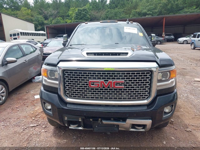 2017 Gmc Sierra 2500hd Denali მანქანა იყიდება აუქციონზე, vin: 1GT12UEY7HF189128, აუქციონის ნომერი: 45401186