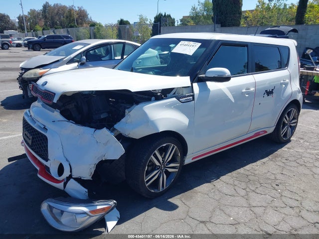 KIA SOUL + 2014 KNDJP3A59E7021018 Image 2