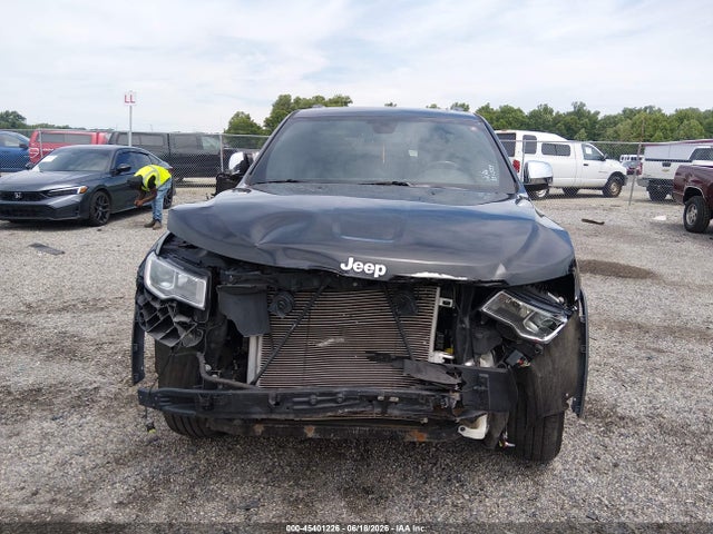 2019 Jeep Grand Cherokee Limited 4x4 მანქანა იყიდება აუქციონზე, vin: 1C4RJFBG9KC831533, აუქციონის ნომერი: 45401226