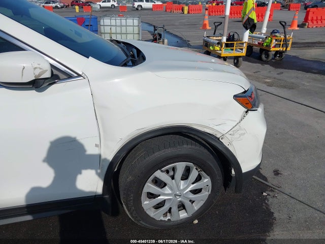 Продаж на аукціоні авто 2018 Nissan Rogue S, vin: 5N1AT2MV4JC731197, номер лоту: 45401239