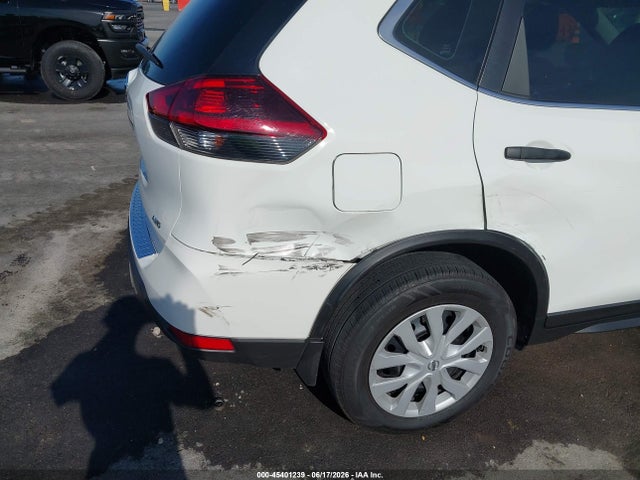 Продаж на аукціоні авто 2018 Nissan Rogue S, vin: 5N1AT2MV4JC731197, номер лоту: 45401239
