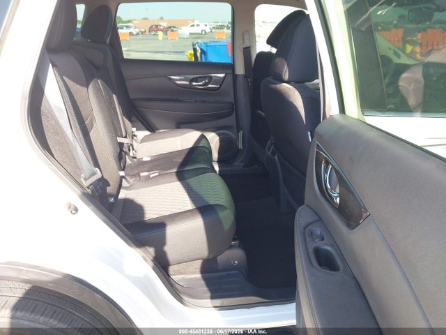 Продаж на аукціоні авто 2018 Nissan Rogue S, vin: 5N1AT2MV4JC731197, номер лоту: 45401239