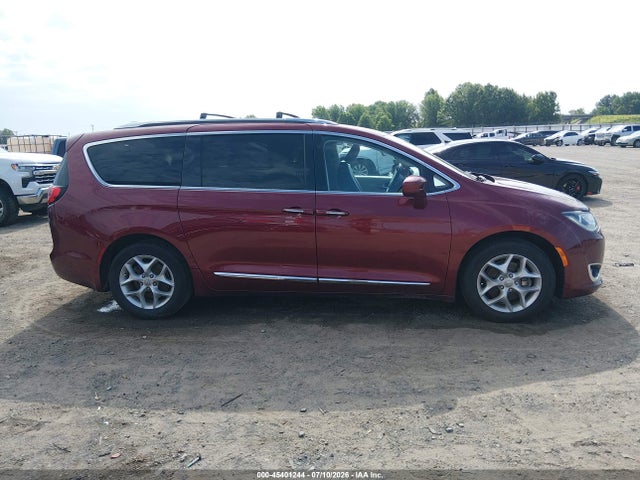 2019 Chrysler Pacifica Touring L მანქანა იყიდება აუქციონზე, vin: 2C4RC1BG0KR733575, აუქციონის ნომერი: 45401244