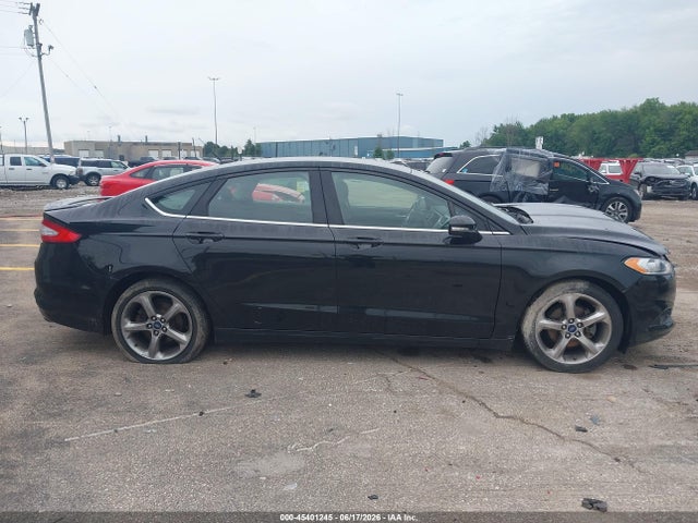 3FA6P0H75FR135514 Ford FUSION SE