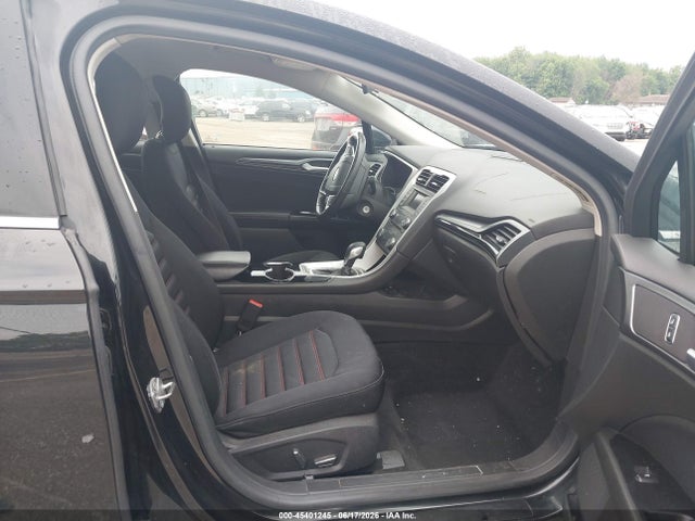 3FA6P0H75FR135514 Ford FUSION SE
