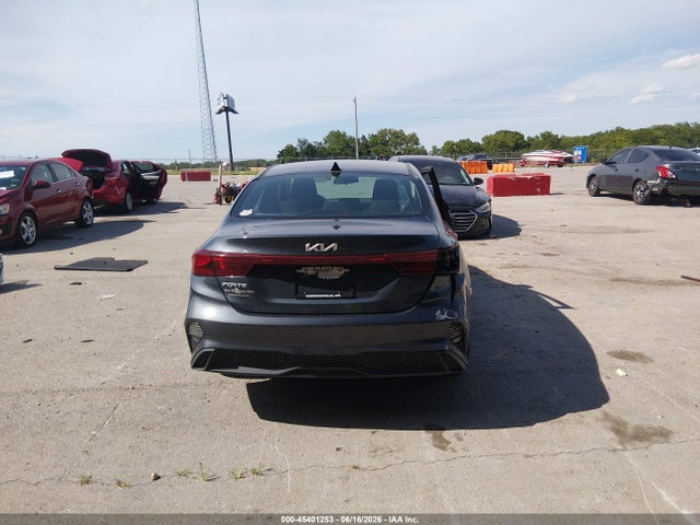 2023 Kia Forte Lxs მანქანა იყიდება აუქციონზე, vin: 3KPF24AD9PE586776, აუქციონის ნომერი: 45401253
