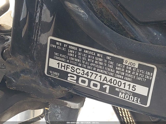 Продажа на аукционе авто 2001 Honda Gl1500 Cd, vin: 1HFSC34771A400115, номер лота: 45401268