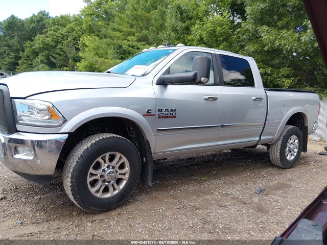 45401274 :رقم المزاد ، 3C6UR5FL7JG161486 vin ، 2018 Ram 2500 Laramie  4x4 6'4 Box مزاد بيع