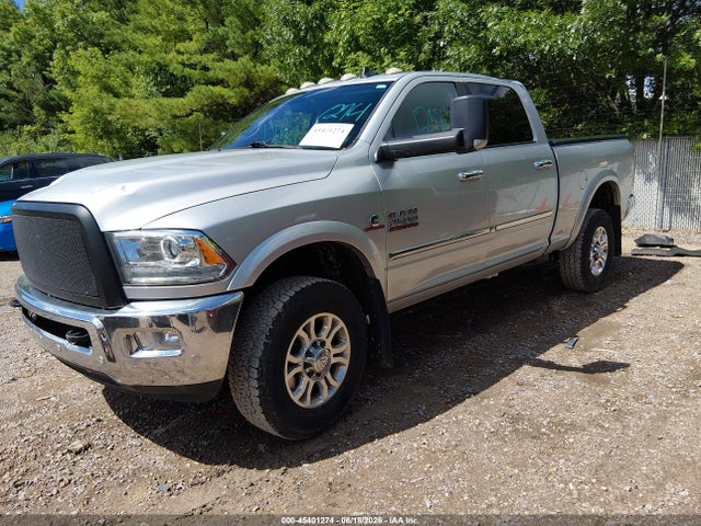 45401274 :رقم المزاد ، 3C6UR5FL7JG161486 vin ، 2018 Ram 2500 Laramie  4x4 6'4 Box مزاد بيع