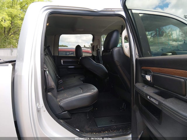 45401274 :رقم المزاد ، 3C6UR5FL7JG161486 vin ، 2018 Ram 2500 Laramie  4x4 6'4 Box مزاد بيع