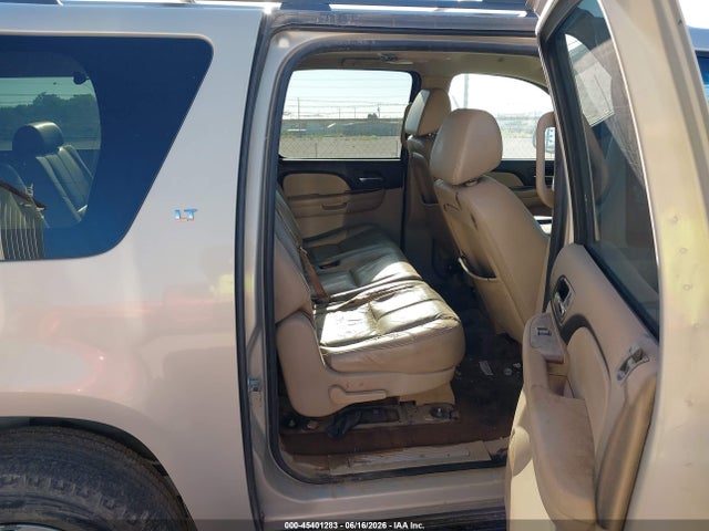 Продажа на аукционе авто 2007 Chevrolet Suburban Lt, vin: 1GNFK16307R181948, номер лота: 45401283