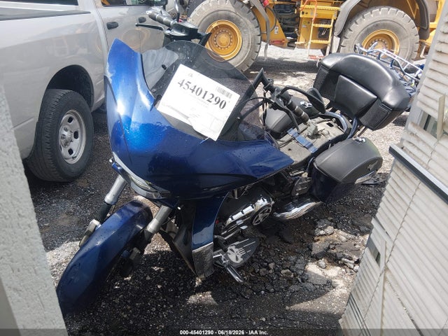 2011 Victory Motorcycles Cross Country Standard მანქანა იყიდება აუქციონზე, vin: 5VPDB36N3B3002506, აუქციონის ნომერი: 45401290