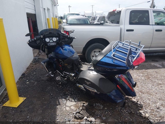 2011 Victory Motorcycles Cross Country Standard მანქანა იყიდება აუქციონზე, vin: 5VPDB36N3B3002506, აუქციონის ნომერი: 45401290
