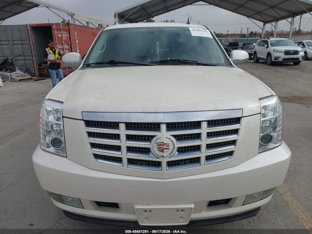 Продажа на аукционе авто 2011 Cadillac Escalade Premium, vin: 1GYS4CEF2BR388322, номер лота: 45401291
