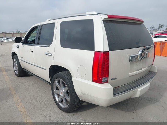 Продажа на аукционе авто 2011 Cadillac Escalade Premium, vin: 1GYS4CEF2BR388322, номер лота: 45401291