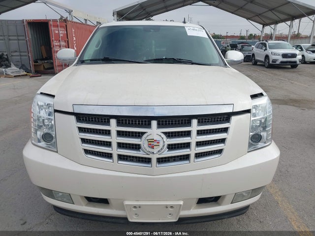 Продажа на аукционе авто 2011 Cadillac Escalade Premium, vin: 1GYS4CEF2BR388322, номер лота: 45401291