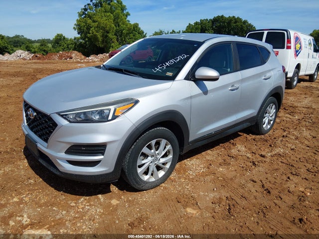 Hyundai TUCSON SE 2019 KM8J2CA42KU851323 Image 2