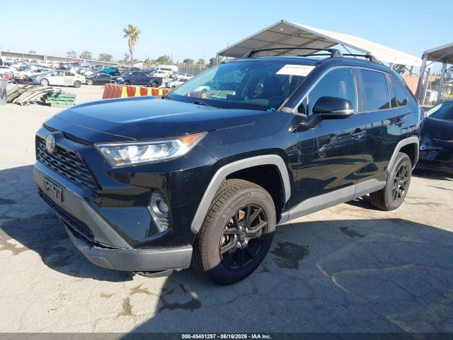 Toyota Rav4 Xle 2020 2T3P1RFV2LC088828 Image 2