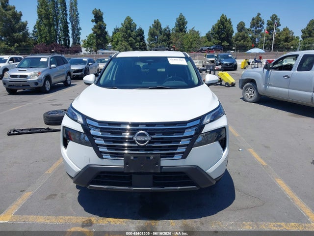 JN8BT3BA7RW362378 Nissan Rogue Sv Fwd