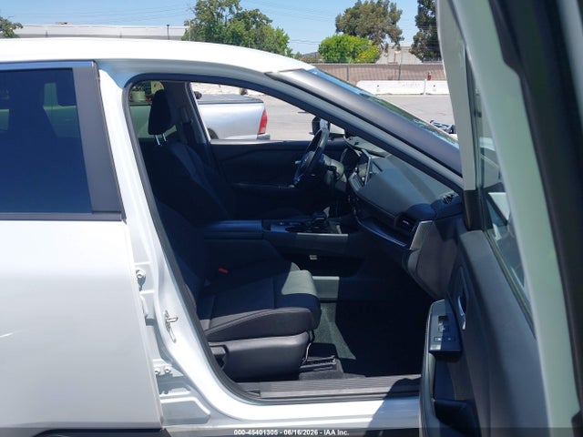 JN8BT3BA7RW362378 Nissan Rogue Sv Fwd