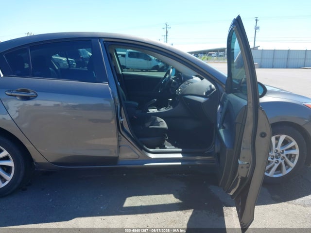 Продаж на аукціоні авто 2013 Mazda Mazda3 I Touring, vin: JM1BL1VP8D1793866, номер лоту: 45401357