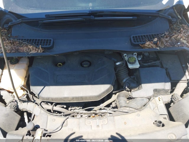 45401368 :رقم المزاد ، 1FMCU9J96FUC00946 vin ، 2015 Ford Escape Titanium مزاد بيع
