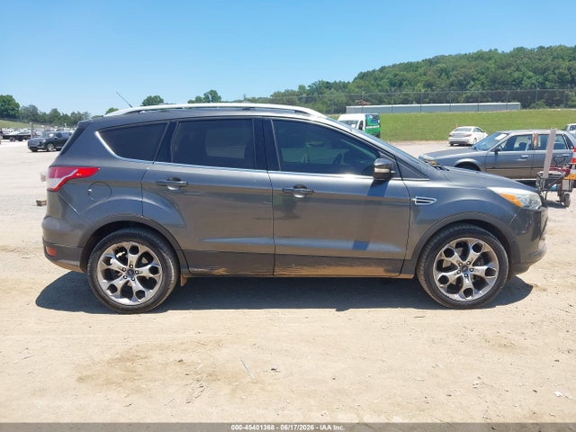 45401368 :رقم المزاد ، 1FMCU9J96FUC00946 vin ، 2015 Ford Escape Titanium مزاد بيع