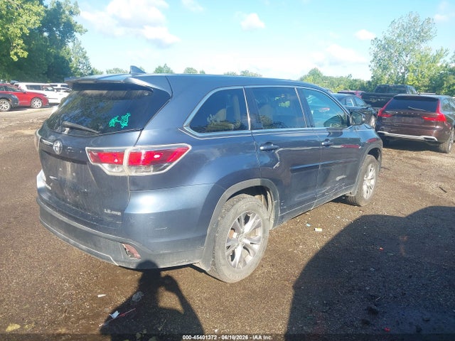 2015 Toyota Highlander Le Plus V6 მანქანა იყიდება აუქციონზე, vin: 5TDBKRFH5FS078672, აუქციონის ნომერი: 45401372