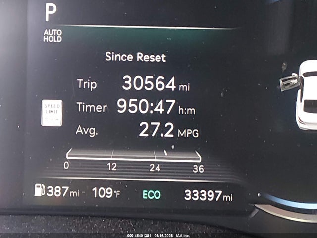 Genesis G70 2.5t Rwd 2025 KMTG34SC0SU145833 Image 15