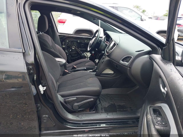 45401427 :رقم المزاد ، 1C3CDFBB9FD123384 vin ، 2015 Dodge Dart Sxt مزاد بيع