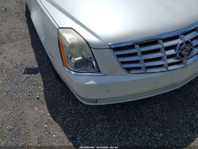 Продажа на аукционе авто 2008 Cadillac Dts 1sb, vin: 1G6KD57YX8U152803, номер лота: 45401445