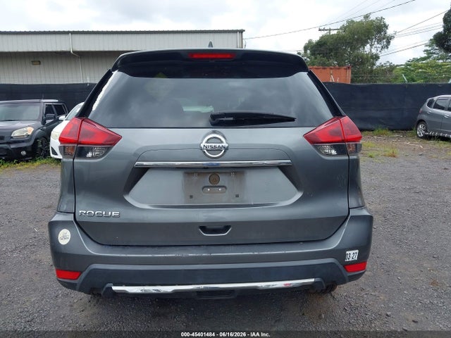 45401484 :رقم المزاد ، 5N1AT2MT6JC845376 vin ، 2018 Nissan Rogue S مزاد بيع